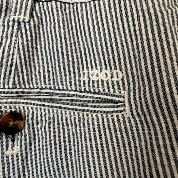 IZOD MENS SEERSUCKER BLUE AND WHITE STRIPED SHORTS 42 - Picture 3 of 7